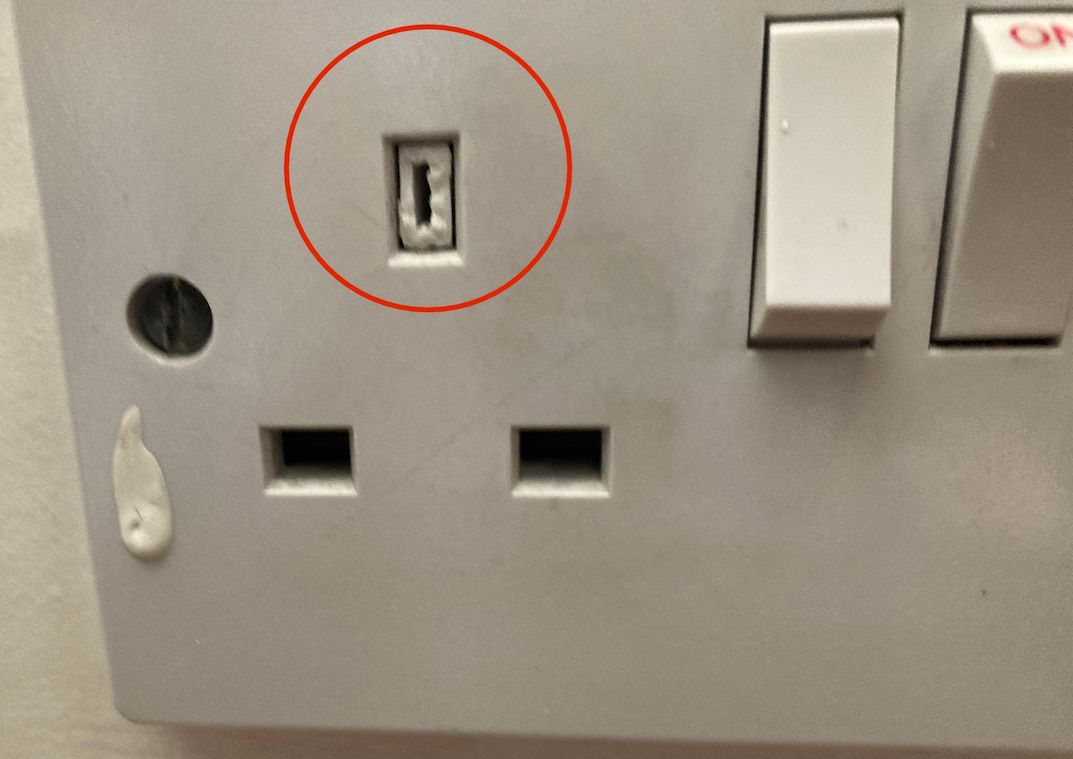 Socket repairs, Alloa